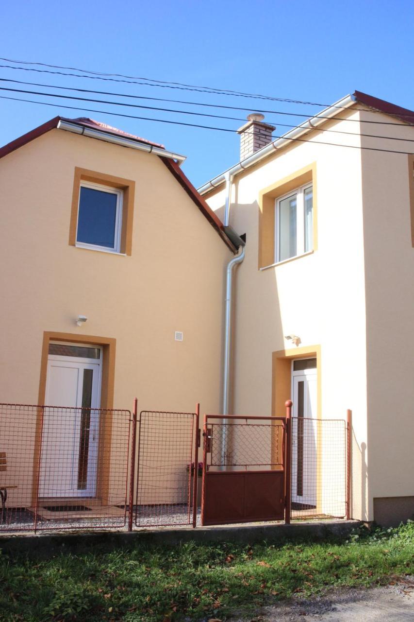 Apartmanovy Dom Maria Banska Stiavnica Exterior photo
